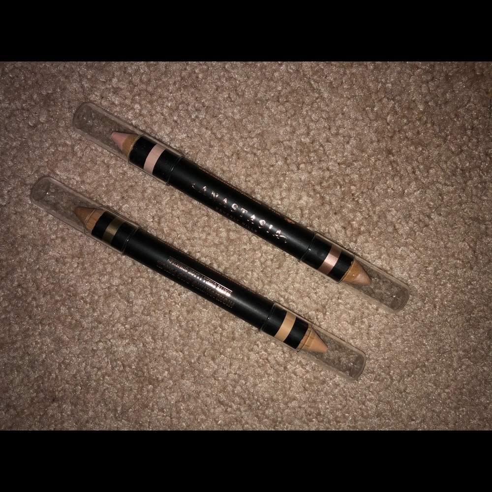 Anastasia Highlighter sticks. (2 shades)
